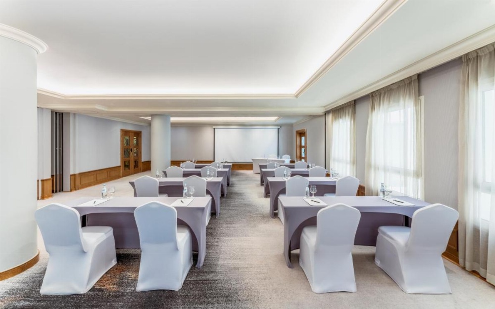 Movenpick Hotel Doha Image 18